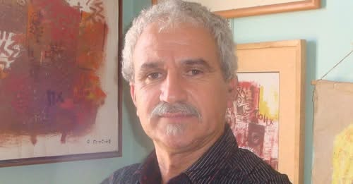 Smaïl Metmati : réinventer tifinagh entre calligraphie et peinture contemporaine